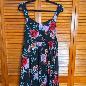 Sleeveless Black Floral dress